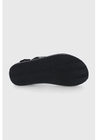 Levi's® - Levi's sandały Tahoe Refresh męskie kolor czarny. Okazja: na spotkanie biznesowe. Zapięcie: rzepy. Kolor: czarny. Materiał: materiał, guma. Wzór: gładki. Obcas: na obcasie. Styl: biznesowy. Wysokość obcasa: niski #2