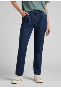 Lee - LEE CAROL PLEATED DAMSKIE SPODNIE JEANSOWE RINSE L31MOM36