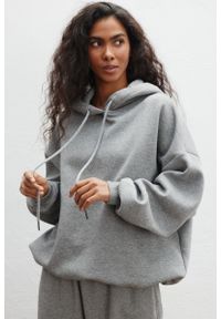 Marsala - Bluza typu oversize z ociepleniem w kolorze GREY MELANGE - AMBERLY-UNI. Materiał: dzianina, bawełna, poliester. Wzór: melanż. Styl: sportowy #1
