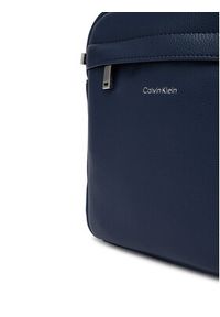 Calvin Klein Saszetka Raised Reporter LV04D3160G Granatowy. Kolor: niebieski. Materiał: skóra #3