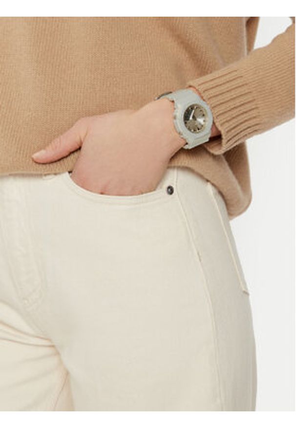 G-Shock Zegarek GMA-P2100ST-7AER Écru. Kolor: kremowy. Materiał: syntetyk