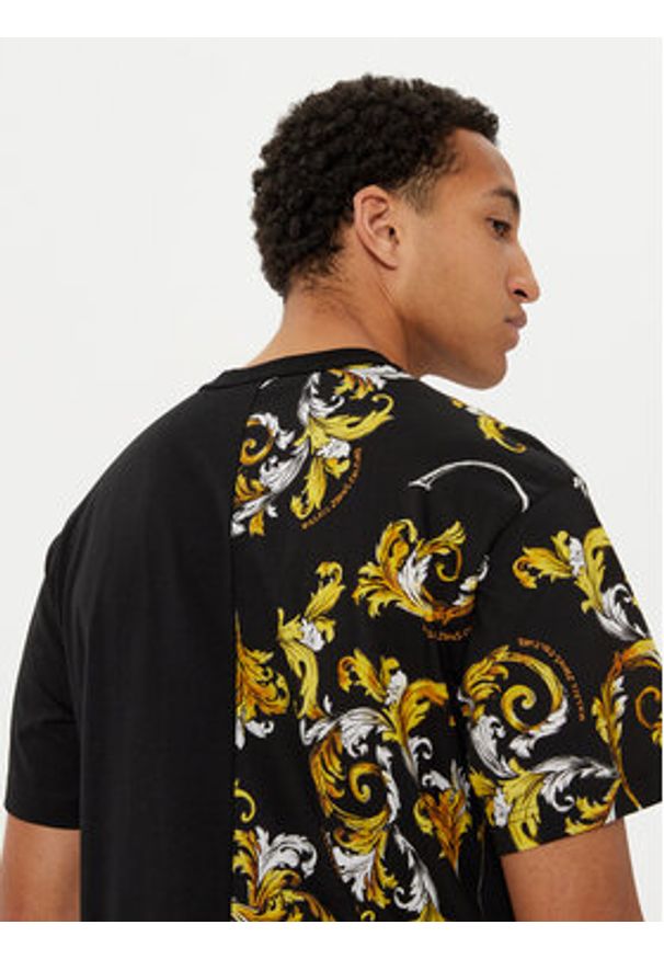 Versace Jeans Couture T-Shirt 78GAH609 Czarny Regular Fit. Kolor: czarny. Materiał: bawełna