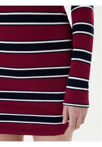 Tommy Jeans Sukienka codzienna DW0DW21901 Czerwony Regular Fit. Okazja: na co dzień. Kolor: czerwony. Materiał: bawełna. Typ sukienki: proste. Styl: casual #2