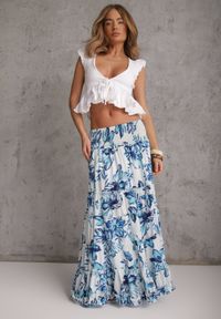 Renee - Niebieska Letnia Spódnica z Bawełny w Kwiaty Zdobiona Kaskadowymi Przeszyciami Mereros. Kolor: niebieski. Materiał: bawełna. Wzór: aplikacja, kwiaty. Sezon: lato. Styl: boho #3