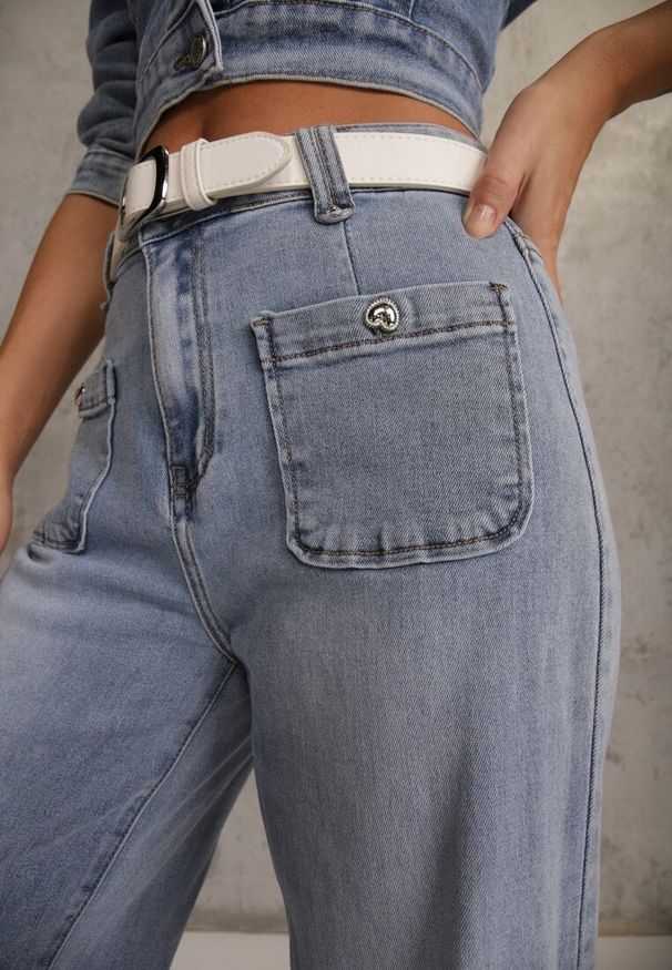 Renee - Niebieskie Szerokie Jeansy High Waist z Kieszonkami Thellona. Okazja: na co dzień. Stan: podwyższony. Kolor: niebieski. Wzór: aplikacja. Styl: casual