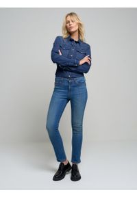 Big-Star - Spodnie jeans damskie Adela Straight 440. Kolor: niebieski. Styl: klasyczny #5