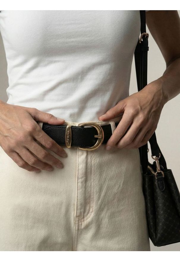 Sinsay - Pasek saffiano z metalową klamrą i grawerem S’atelier - czarny. Kolor: czarny