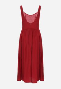Born2be - Bordowa Wiskozowa Sukienka o Rozkloszowanym Kroju Milareina. Okazja: na co dzień. Kolor: czerwony. Materiał: wiskoza. Długość rękawa: długi rękaw. Wzór: aplikacja. Typ sukienki: rozkloszowane. Styl: casual, elegancki #4