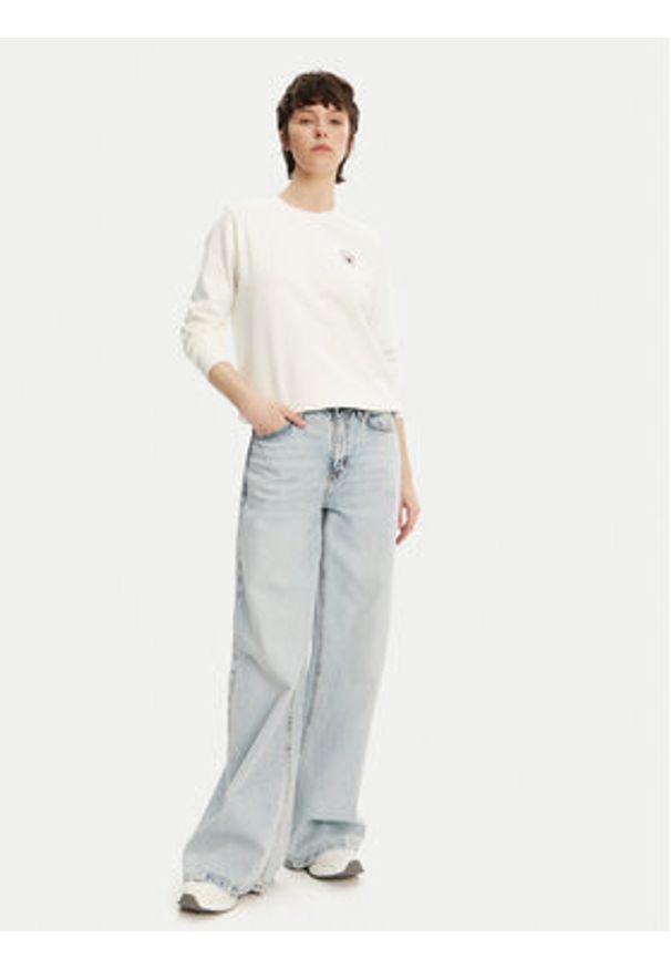 Tommy Jeans Bluza Essential DW0DW20639 Biały Regular Fit. Kolor: biały. Materiał: bawełna