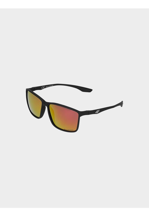 4f - Okulary przeciwsłoneczne z multibarwną powłoką i polaryzacją. Kolor: czerwony. Wzór: gradientowy