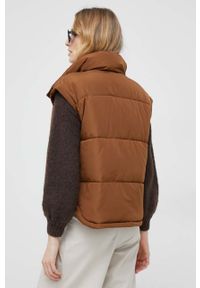Vero Moda kurtka damska kolor brązowy przejściowa. Kolor: brązowy. Materiał: poliester. Długość rękawa: bez rękawów #5