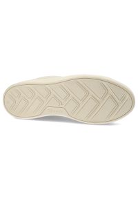 Złote Sneakersy Tamaris Stylowe Obuwie Damskie. Okazja: na co dzień. Zapięcie: sznurówki. Kolor: złoty. Materiał: materiał. Styl: elegancki #2