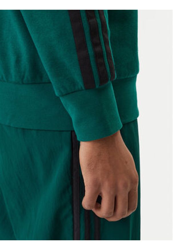 Adidas - adidas Bluza Essentials 3-Stripes JE6306 Zielony Regular Fit. Kolor: zielony. Materiał: bawełna