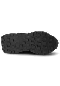 Czarne Sneakersy Artiker Modne Obuwie Damskie Na Platformie. Okazja: na co dzień. Zapięcie: sznurówki. Kolor: czarny. Materiał: zamsz. Obcas: na platformie #3