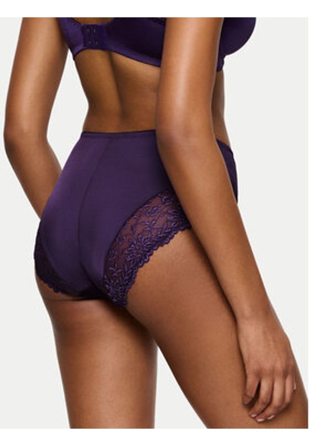Triumph Figi klasyczne z wysokim stanem Ladyform Soft Maxi 10210671 Fioletowy. Stan: podwyższony. Kolor: fioletowy. Materiał: syntetyk
