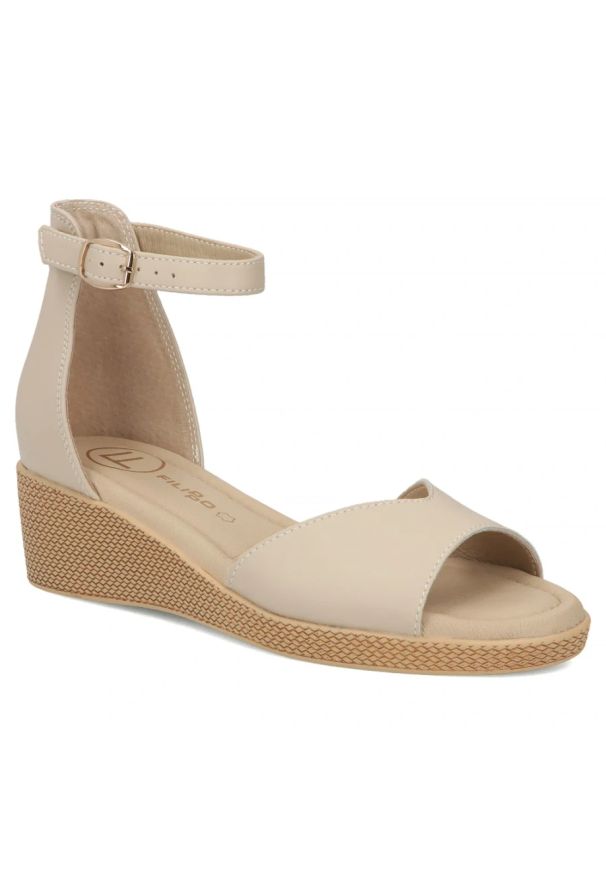 Skórzane sandały damskie na koturnie beżowe Filippo DS7635. Kolor: beżowy. Materiał: skóra. Sezon: lato. Obcas: na koturnie