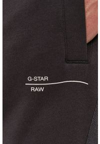 G-Star RAW - G-Star Raw Spodnie męskie kolor czarny. Kolor: czarny. Materiał: poliester, dzianina. Wzór: nadruk #4