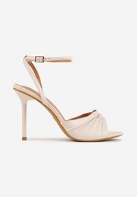 Renee - Jasnobeżowe Sandały VICES na Szpilce Zdobione Marszczeniem i Aplikacją Synalirea. Zapięcie: pasek. Kolor: beżowy. Wzór: aplikacja. Obcas: na szpilce. Styl: klasyczny, elegancki #7