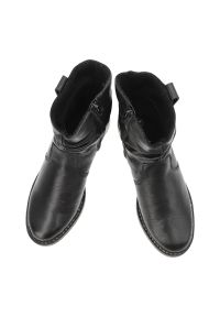 Czarne Botki Rieker Ocieplane Buty Damskie Zapinane Na Suwak. Okazja: na co dzień. Zapięcie: pasek. Kolor: czarny. Materiał: skóra. Szerokość cholewki: normalna. Styl: klasyczny, casual, elegancki #7