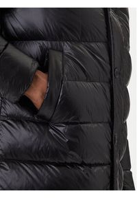 Blauer Kurtka puchowa 25WBLUK03147 Czarny Regular Fit. Kolor: czarny. Materiał: syntetyk