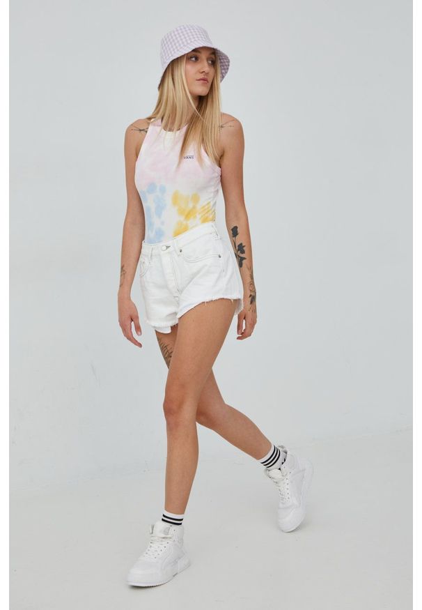 Superdry szorty jeansowe damskie kolor biały gładkie high waist. Stan: podwyższony. Kolor: biały. Materiał: jeans. Wzór: gładki