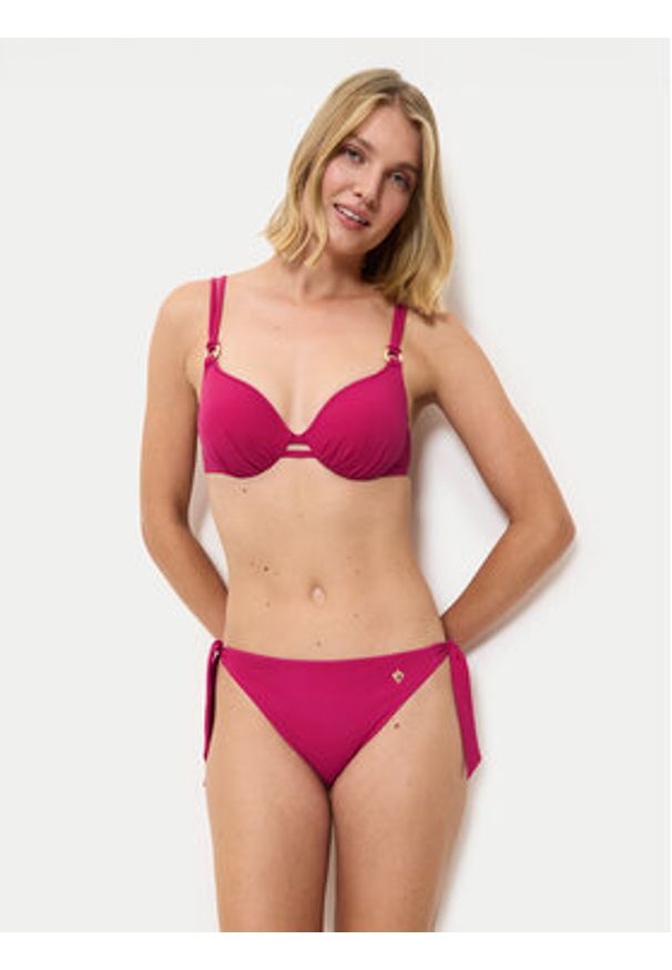 Triumph Góra od bikini Summer Twist 10222228 Różowy. Kolor: różowy. Materiał: syntetyk