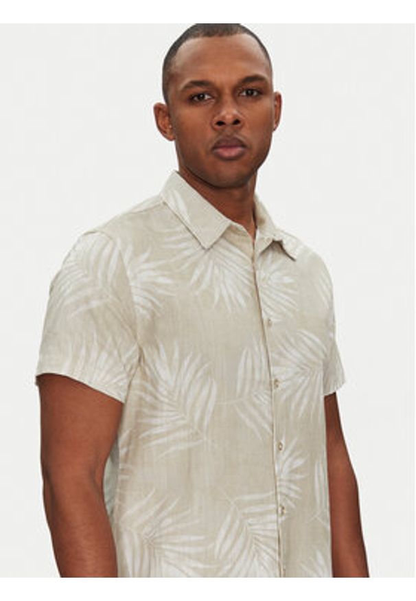 Guess Koszula M5GH68 WH3A0 Beżowy Regular Fit. Kolor: beżowy. Materiał: bawełna