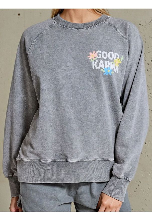 Sinsay - Bluza z nadrukiem - szary. Kolor: szary. Wzór: nadruk