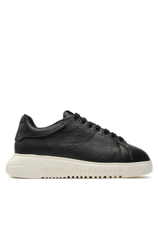 Emporio Armani Sneakersy X3X024 XF768 00002 Czarny. Kolor: czarny. Materiał: skóra