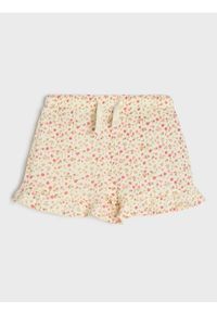Sinsay - Bawełniane szorty ze wzorem kwiatowym - kremowy. Kolor: kremowy. Materiał: bawełna. Wzór: kwiaty #1