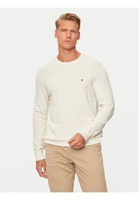 TOMMY HILFIGER - Tommy Hilfiger Sweter Essential MW0MW14748 Écru Regular Fit. Materiał: bawełna