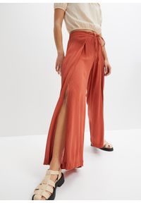 bonprix - Spodnie z lejącej wiskozy. Kolor: brązowy. Materiał: wiskoza #1
