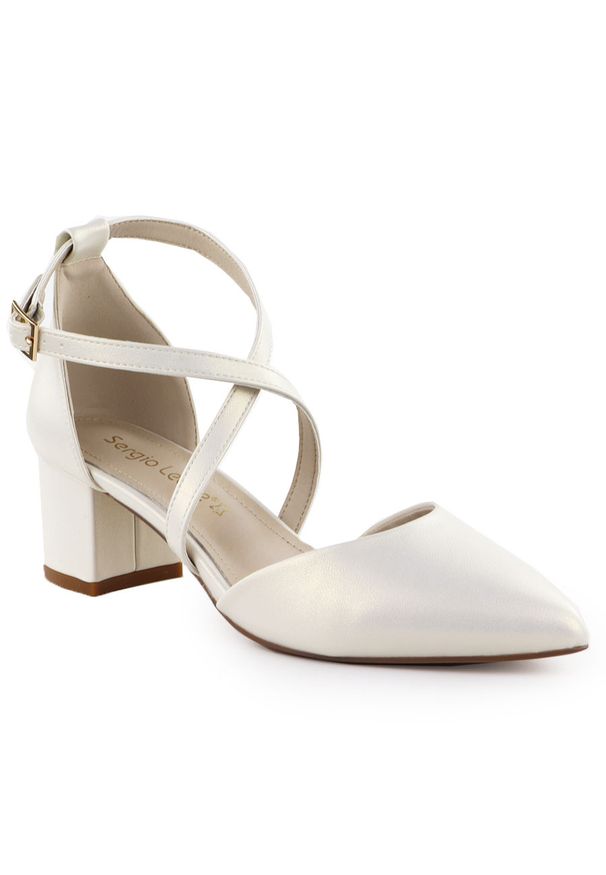 Sandały damskie na słupku perłowe kremowe Sergio Leone SK-830. Kolor: kremowy, biały, wielokolorowy. Materiał: skóra ekologiczna. Obcas: na słupku