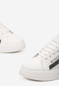 Born2be - Biało-Czarne Sneakersy na Grubej Podeszwie z Brokatem i Ozdobnym Suwakiem Leera. Kolor: biały #4