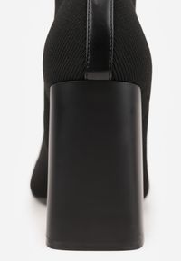 Renee - Czarne Wsuwane Botki na Stożku z Dopasowaną Cholewką Lerinelle. Okazja: na co dzień, do pracy. Zapięcie: bez zapięcia. Kolor: czarny. Szerokość cholewki: normalna. Obcas: na stożku. Styl: casual, elegancki. Wysokość obcasa: średni #8