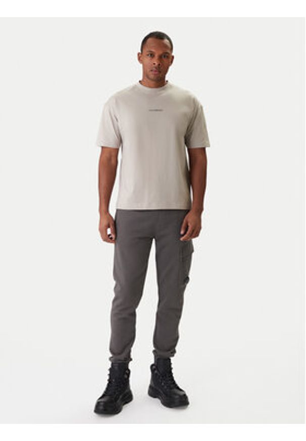C.P. Company T-Shirt 20CMTS087A005100W Beżowy Regular Fit. Kolor: beżowy. Materiał: bawełna