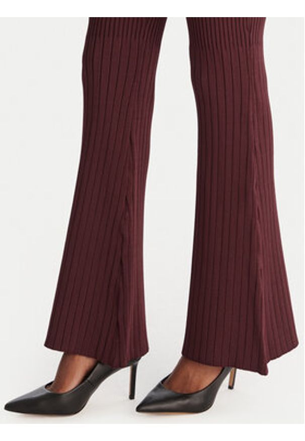 Marciano Guess Kardigan 5YGR33 5881Z Bordowy Slim Fit. Kolor: czerwony. Materiał: wiskoza