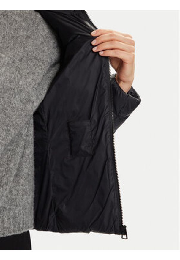 Marc O'Polo Kurtka przejściowa 508 0851 70359 Czarny Slim Fit. Typ kołnierza: polo. Kolor: czarny. Materiał: syntetyk