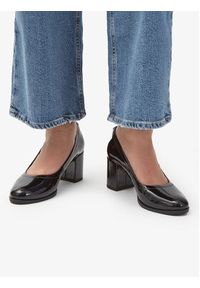 Clarks Czółenka Freva 55 Court 26174873 Czarny. Kolor: czarny. Materiał: skóra, lakier #3