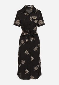 Born2be - Czarna Koszulowa Sukienka z Wiskozy z Haftowanymi Kwiatami i Paskiem Diviera. Kolor: czarny. Materiał: wiskoza. Wzór: haft, kwiaty. Typ sukienki: koszulowe. Styl: boho #5