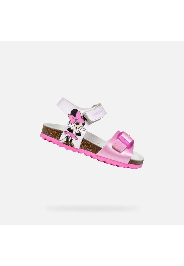 Sandały Geox Model B Sandal Chalki Girl Kolor Biały. Kolor: różowy, biały, wielokolorowy. Materiał: tkanina. Sezon: lato