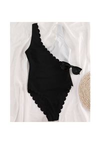 Intica - Strój kąpielowy jednoczęściowy prążkowany z falbankami na plażę i basen Karmen. Kolor: czarny. Materiał: prążkowany #1