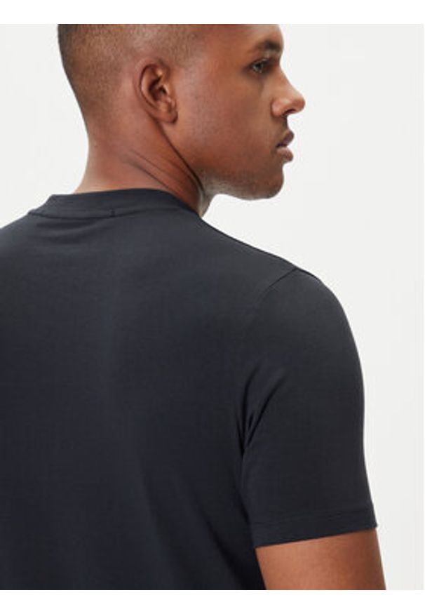 Karl Lagerfeld - KARL LAGERFELD T-Shirt 755053 554235 Granatowy Regular Fit. Typ kołnierza: dekolt w karo. Kolor: niebieski. Materiał: bawełna