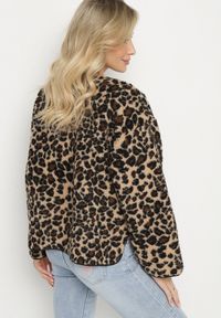 Born2be - Brązowa Panterkowa Futrzana Kurtka z Kieszeniami Sewilaine. Okazja: na co dzień. Kolor: brązowy. Materiał: futro. Styl: casual, elegancki #3