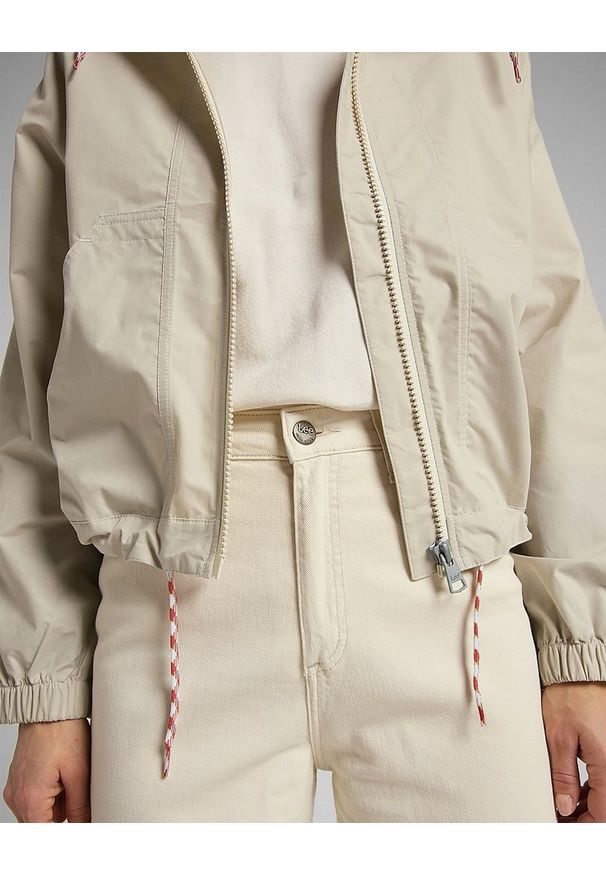 Lee - DAMSKA KURTKA PRZEJŚCIOWA LEE FISHERMAN JACKET SHARK BONE L57LSYOZ 112113172