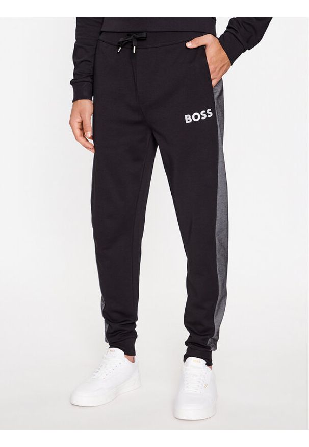 BOSS - Boss Spodnie dresowe Tracksuit Pants 50503052 Czarny Regular Fit. Kolor: czarny. Materiał: bawełna, syntetyk