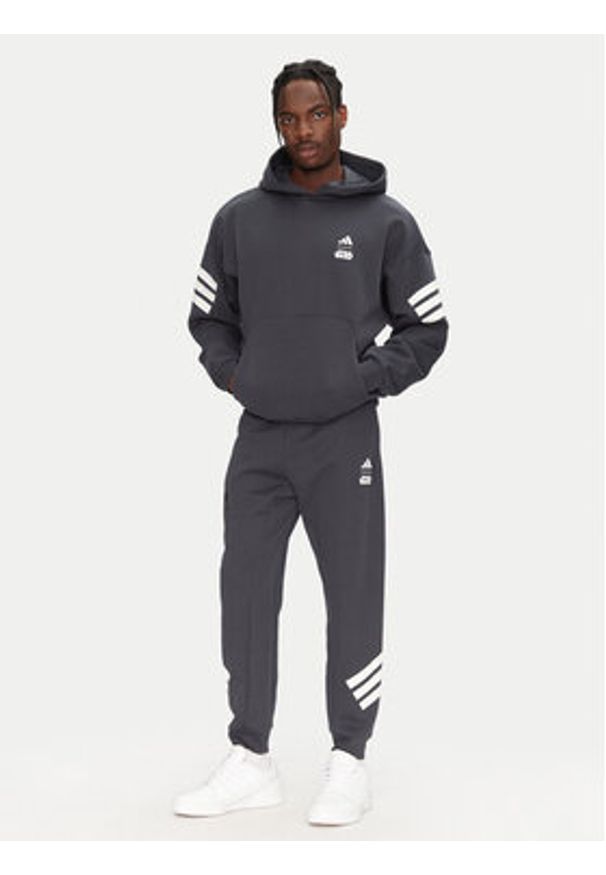 Adidas - adidas Bluza Star Wars The Mandalorian™ JI5720 Szary Regular Fit. Kolor: szary. Materiał: bawełna. Wzór: motyw z bajki
