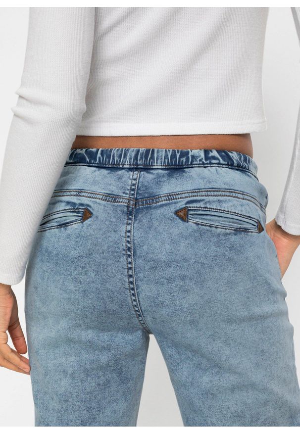 bonprix - Dżinsy jogger mid waist, ze stretchem. Kolor: niebieski