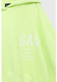 GAP bluza dziecięca kolor zielony z kapturem z nadrukiem. Typ kołnierza: kaptur. Kolor: zielony. Wzór: nadruk #2