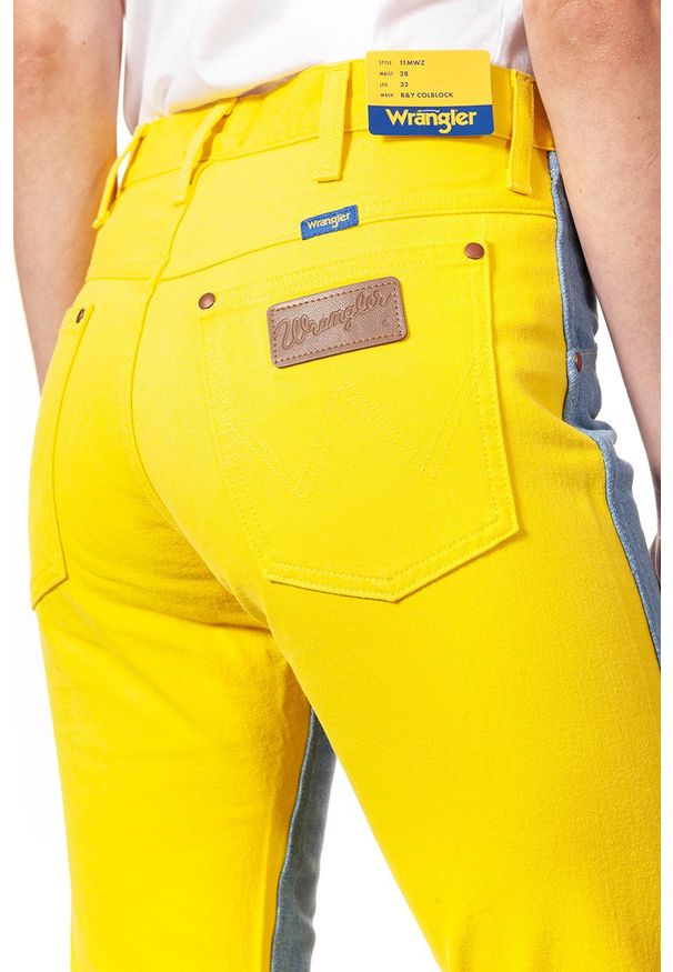 Wrangler - WRANGLER 11MWZ B&Y COLBLOCK W1MZUT303 112127713. Wzór: aplikacja